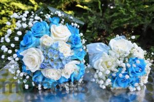 Στολισμός εξωτερικού χώρου  γάμου σε μπλε - λευκό
