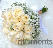 Στολισμός γάμου σε λευκά χρώματα